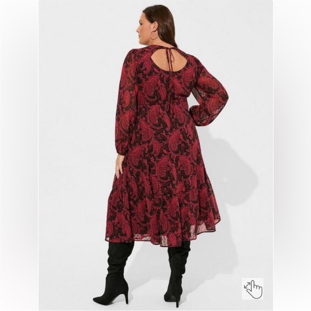 NWT Torrid Red and Black Paisley and Swiss Dot Midi Dress Ties In Back Size 1X